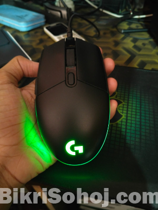 Logitech G102 1300 taka only. market price 2000tk